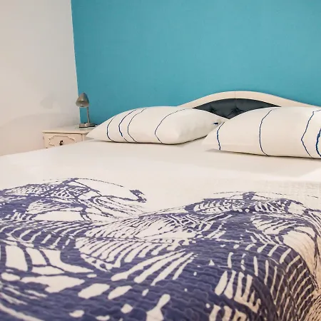 Lambasa * فوديس